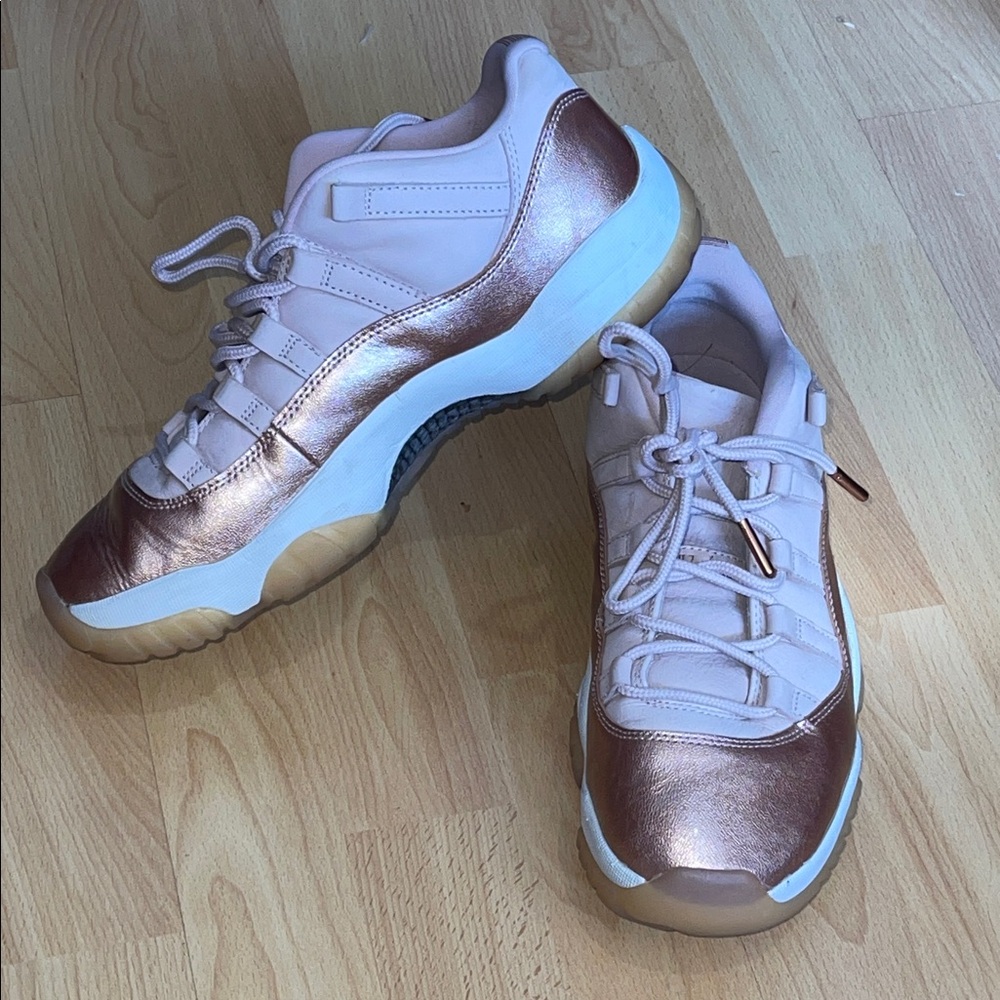 Jordan Women's Sneakers in Rose Gold and White